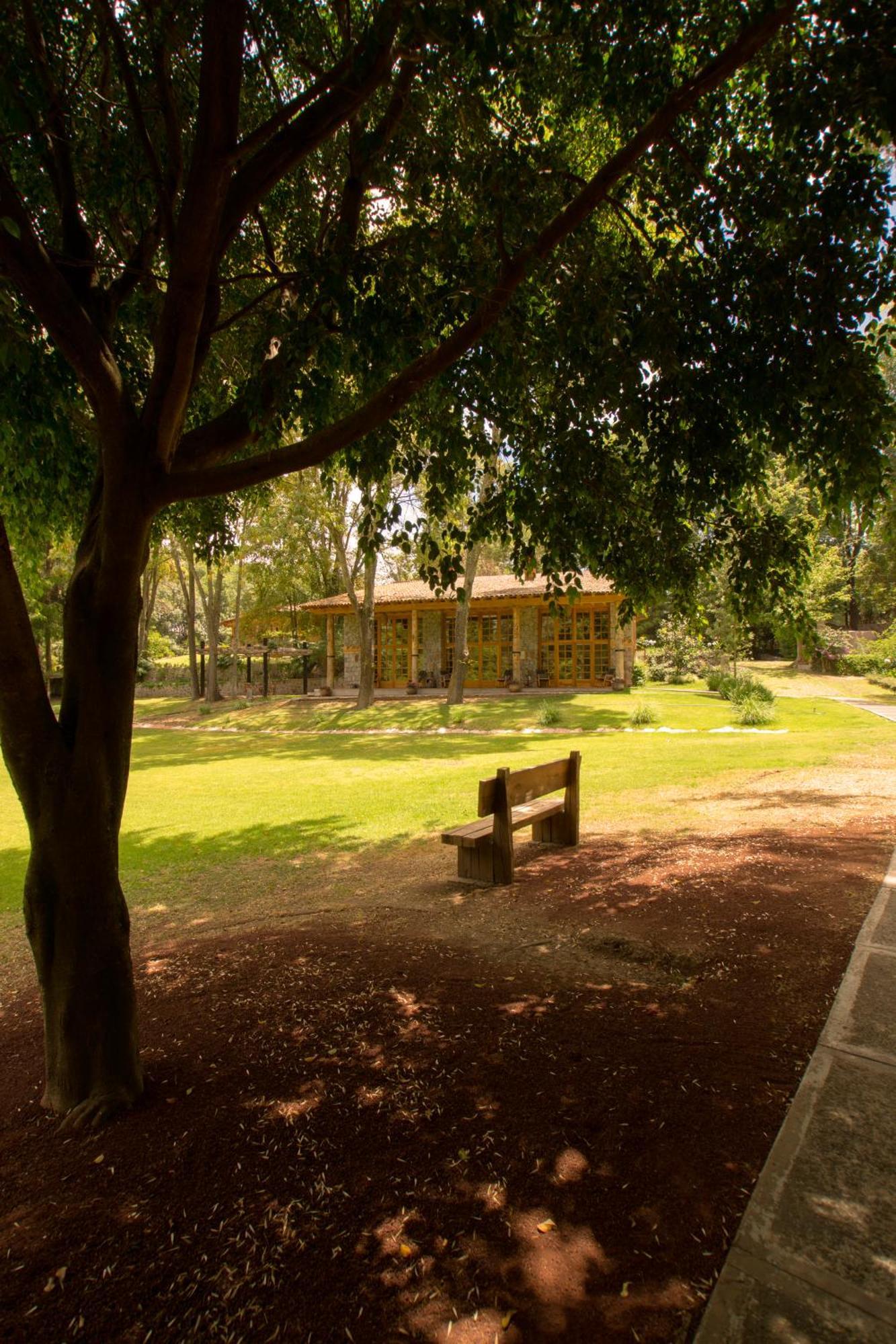 Hotel Rancho San Cayetano Zitacuaro Exterior photo