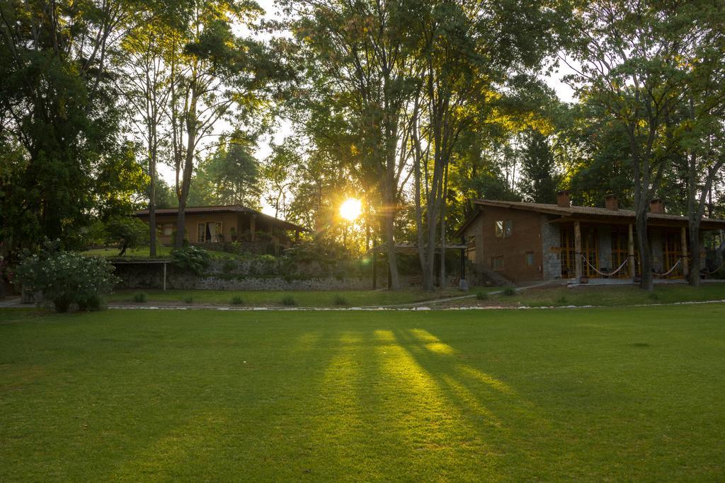 Hotel Rancho San Cayetano Zitacuaro Exterior photo