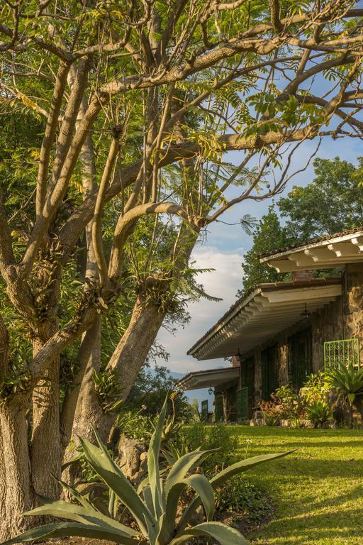 Hotel Rancho San Cayetano Zitacuaro Exterior photo